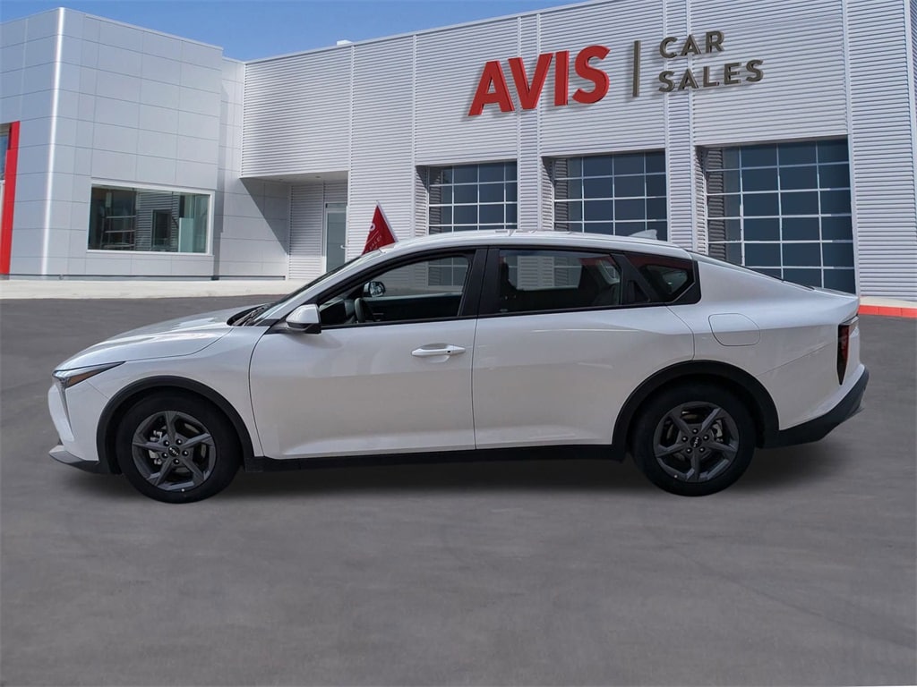 Thumbnail: 2025 Kia K4 - 10