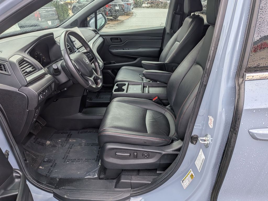 Thumbnail: 2025 Honda Odyssey - 21