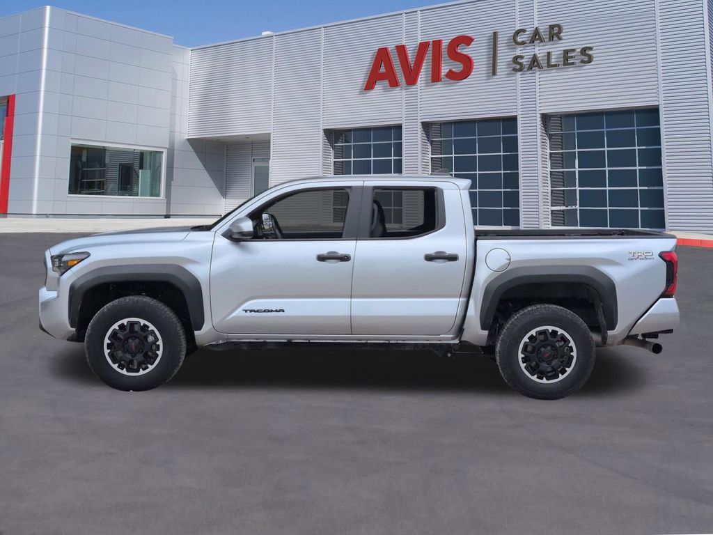 Thumbnail: 2024 Toyota Tacoma - 10