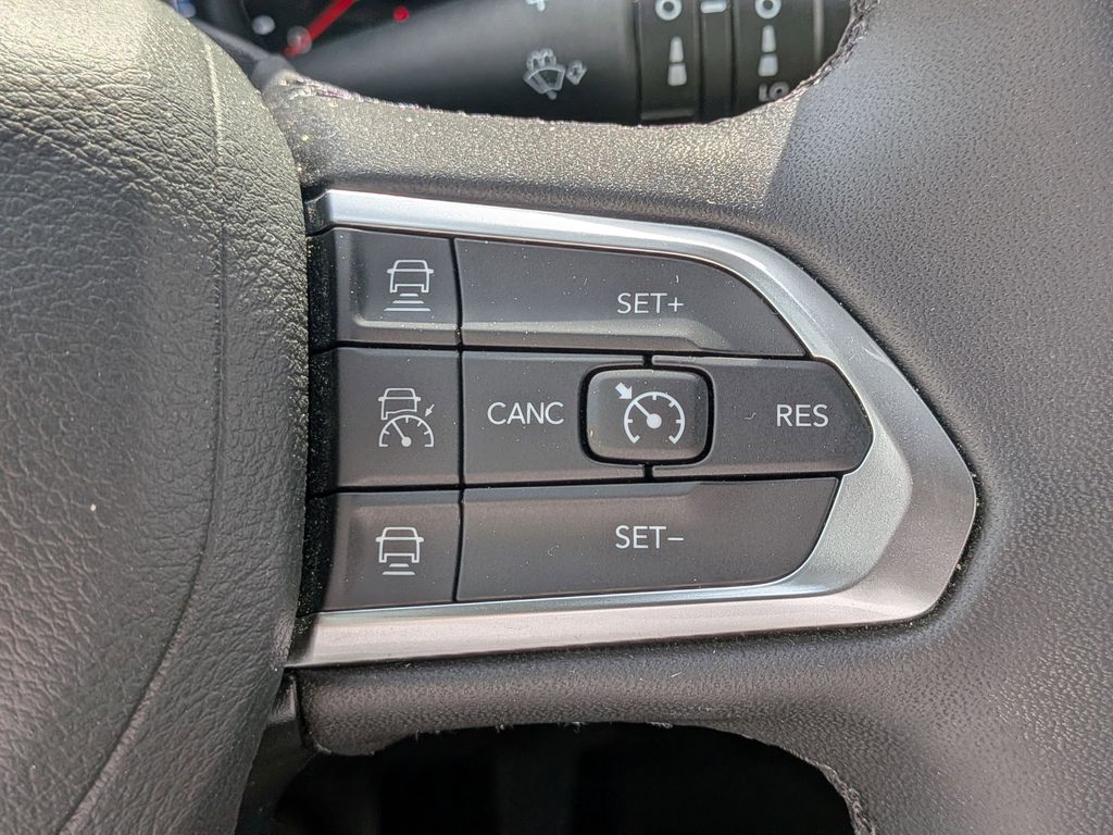 Thumbnail: 2025 Jeep Compass - 21