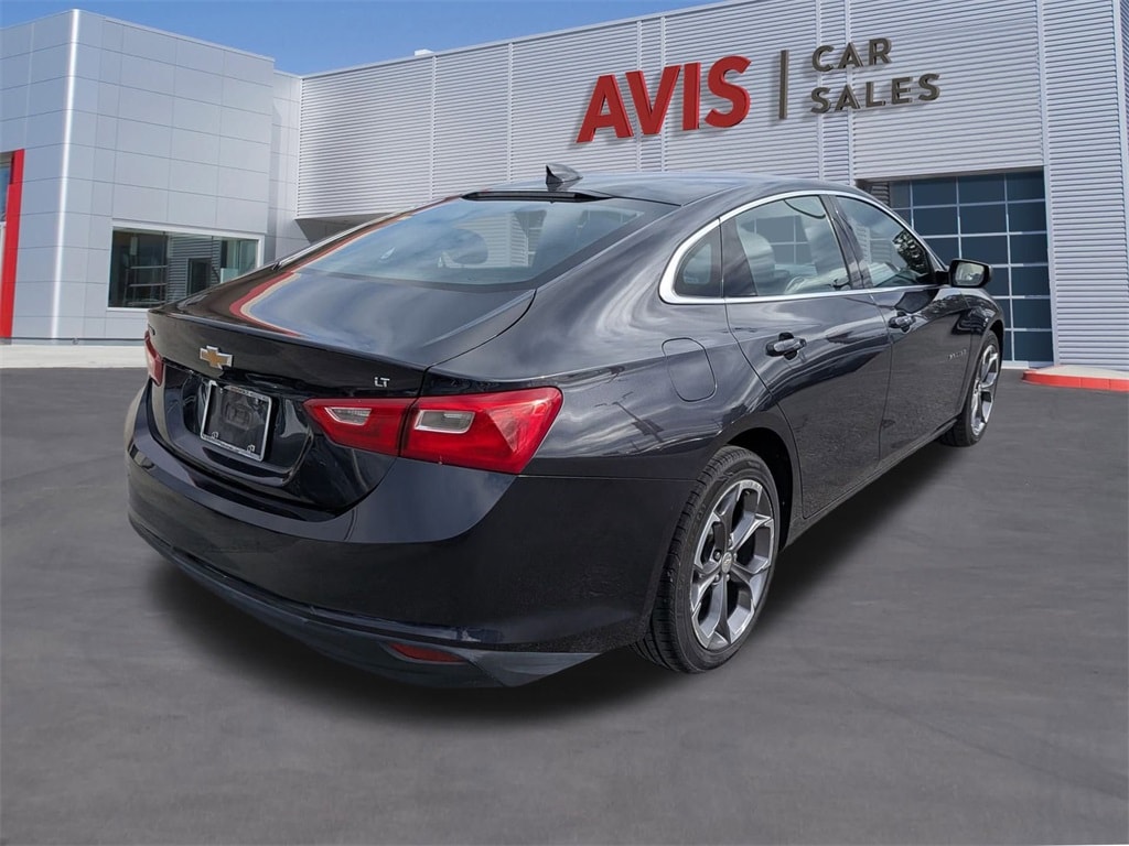 Thumbnail: 2023 Chevrolet Malibu - 6
