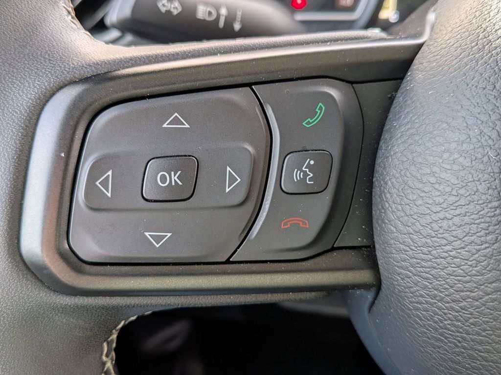 Thumbnail: 2025 Jeep Wrangler - 19