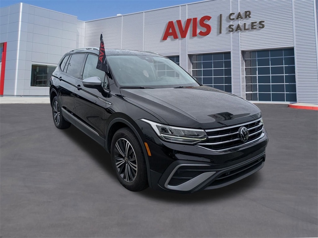 Thumbnail: 2024 Volkswagen Tiguan - 3