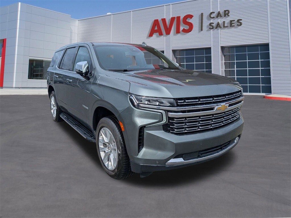 2023 Chevrolet Tahoe Premier photo 3