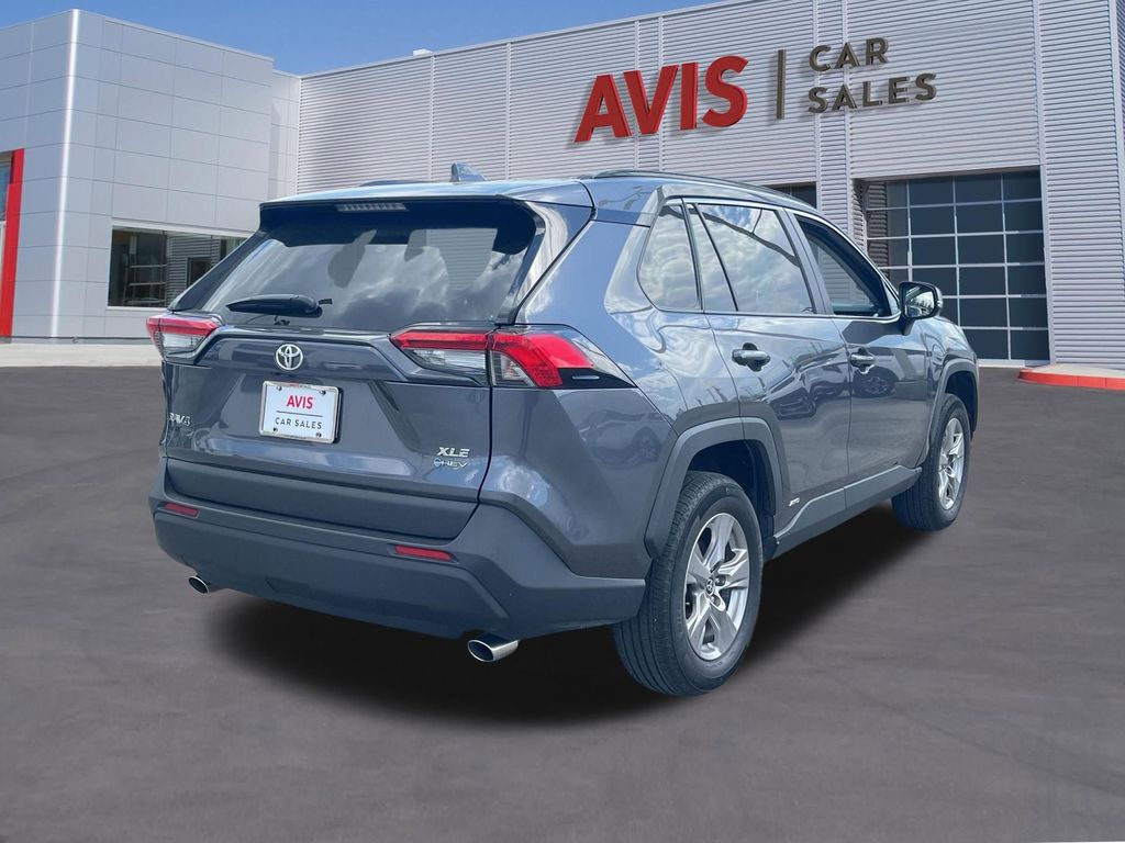 Thumbnail: 2025 Toyota RAV4 - 6