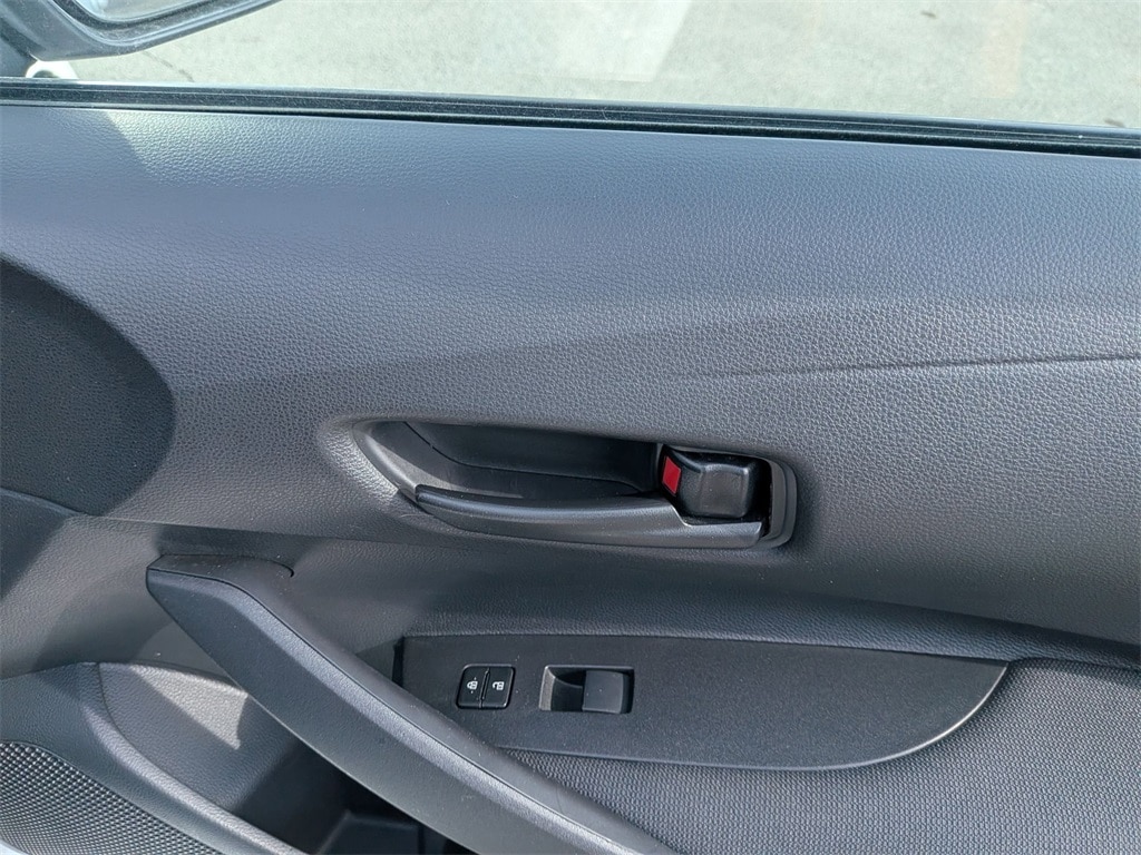 Thumbnail: 2025 Toyota Corolla - 28