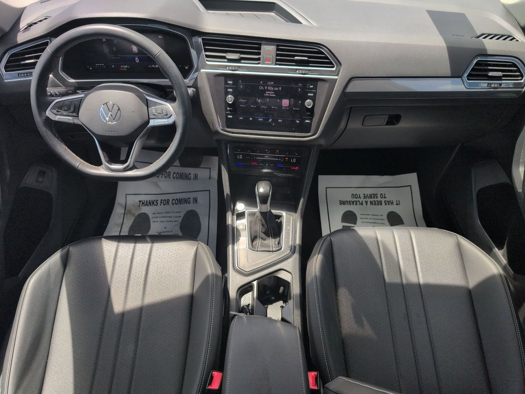 Thumbnail: 2024 Volkswagen Tiguan - 25