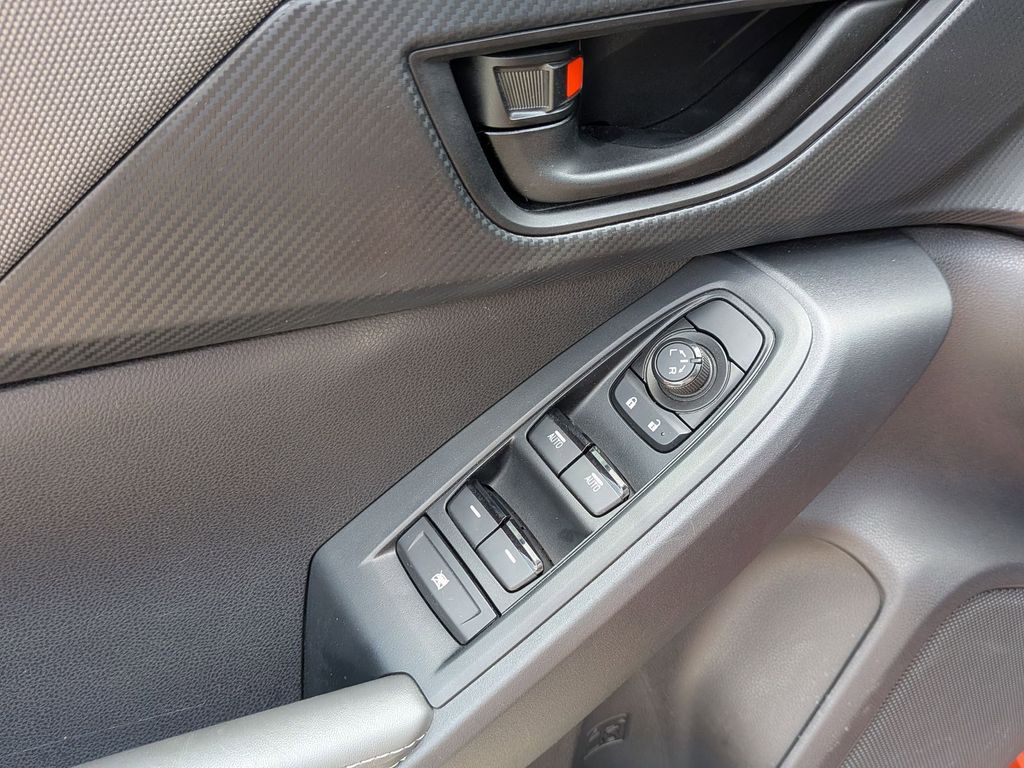 Thumbnail: 2025 Subaru Crosstrek - 13