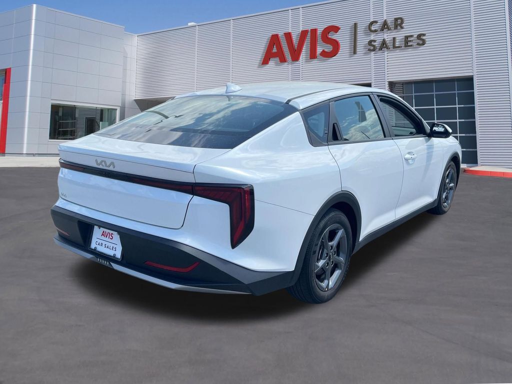 Thumbnail: 2025 Kia K4 - 6
