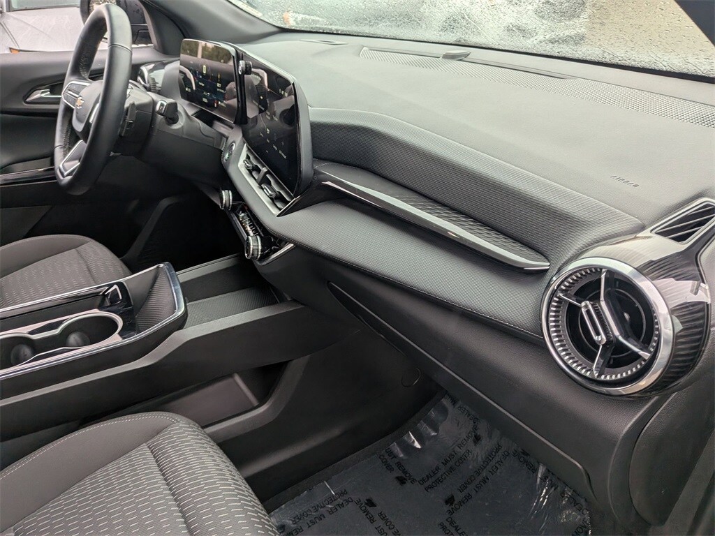 Thumbnail: 2025 Chevrolet Equinox - 34