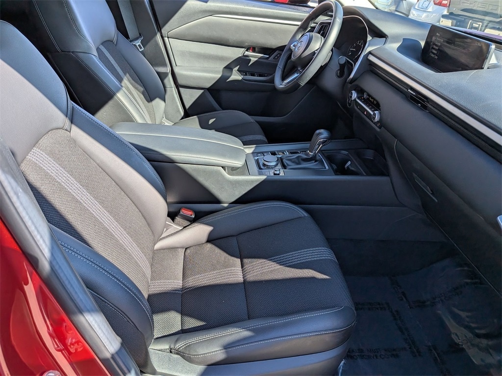 Thumbnail: 2025 Mazda CX-50 - 25