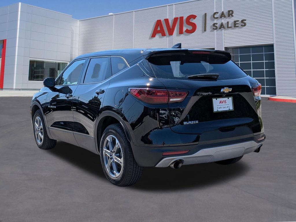 Thumbnail: 2025 Chevrolet Blazer - 9