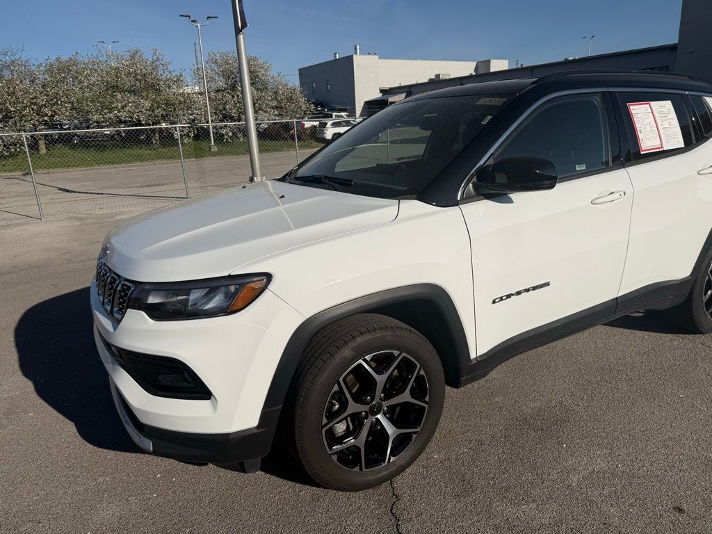 Thumbnail: 2025 Jeep Compass - 3