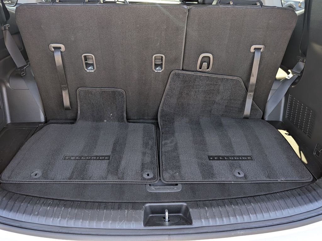 Thumbnail: 2025 Kia Telluride - 30