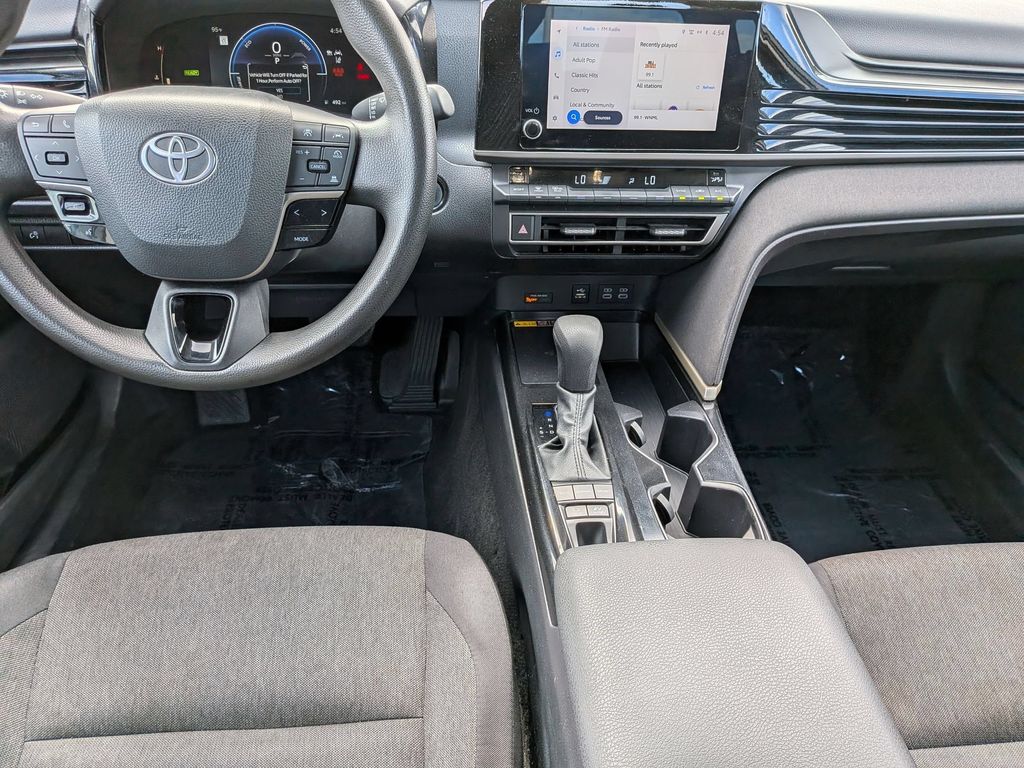Thumbnail: 2025 Toyota Camry - 20