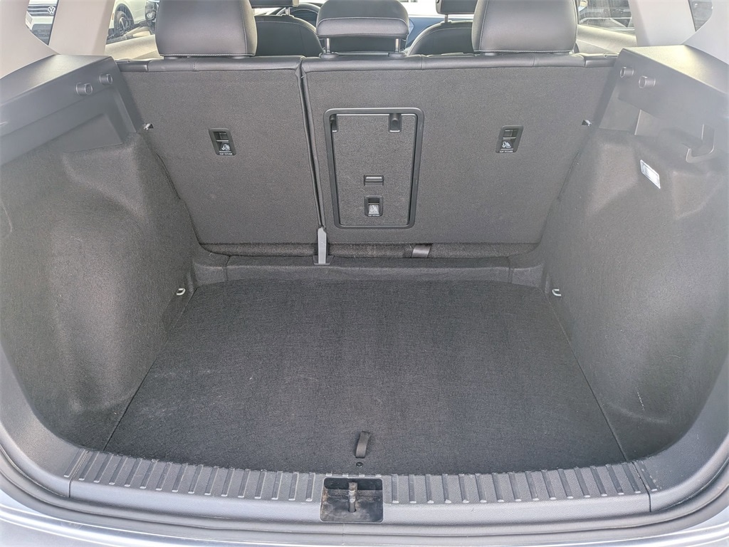 Thumbnail: 2024 Volkswagen Taos - 26