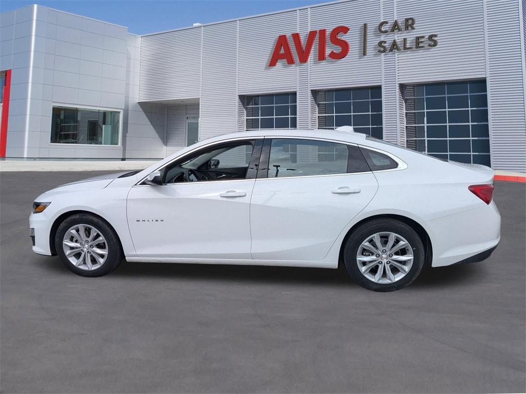 Thumbnail: 2024 Chevrolet Malibu - 10