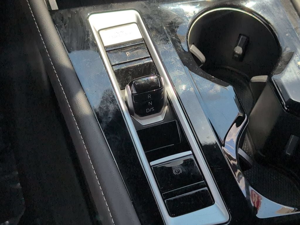 Thumbnail: 2025 Volkswagen Atlas - 19