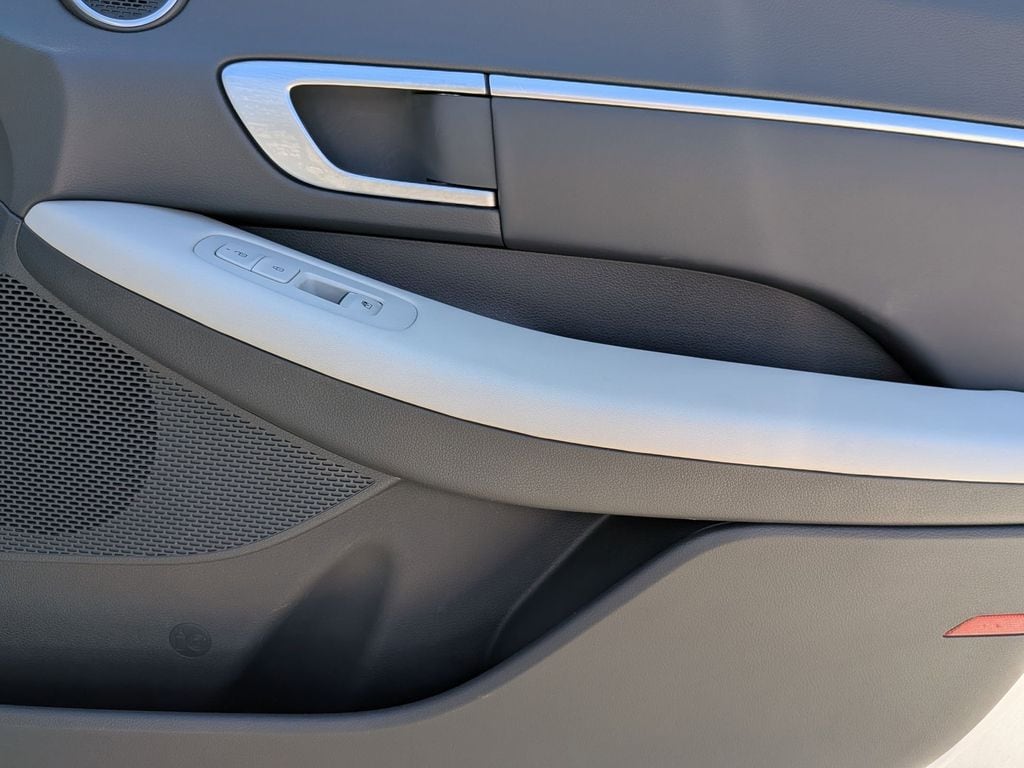 Thumbnail: 2025 Hyundai Sonata - 32