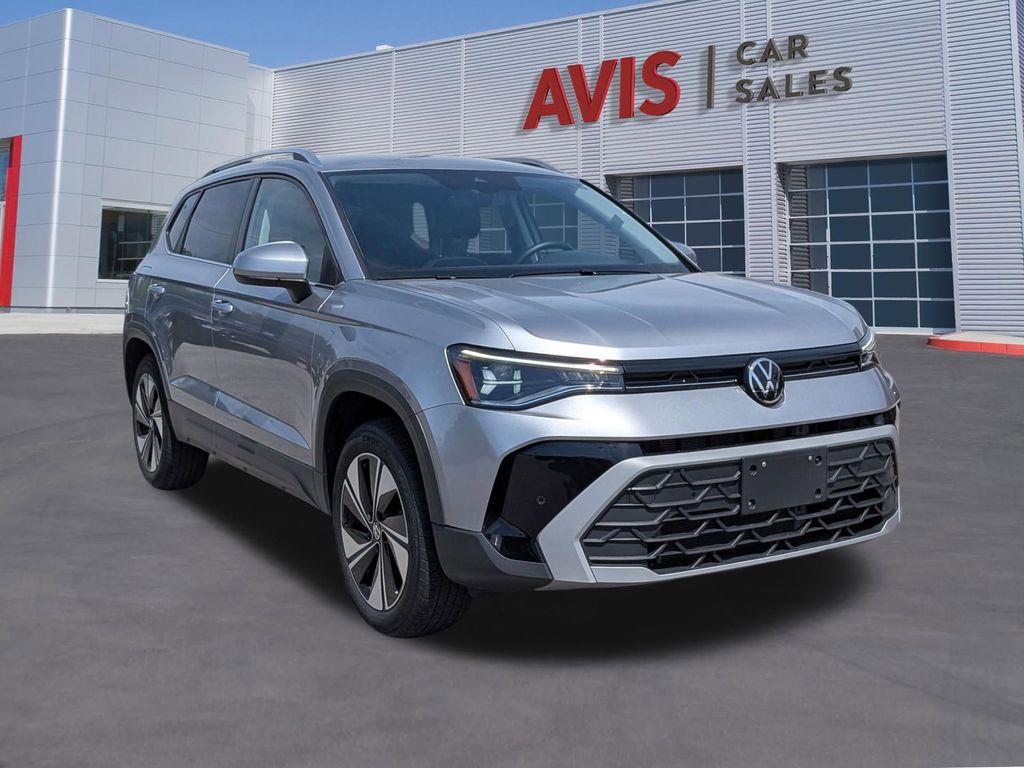 Thumbnail: 2025 Volkswagen Taos - 3