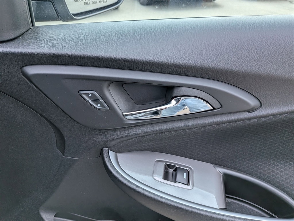 Thumbnail: 2024 Chevrolet Malibu - 29