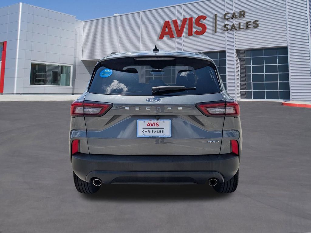 Thumbnail: 2025 Ford Escape - 7