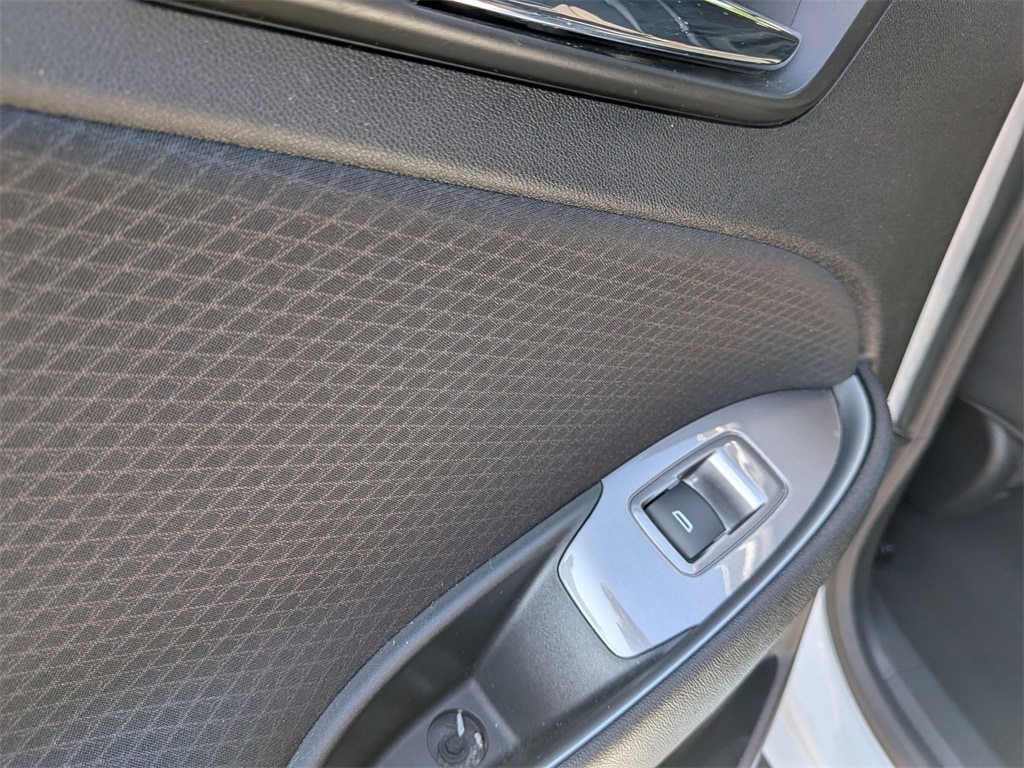 Thumbnail: 2024 Chevrolet Malibu - 27