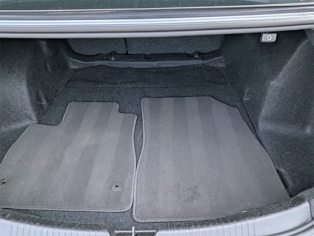 Thumbnail: 2024 Chevrolet Malibu - 27