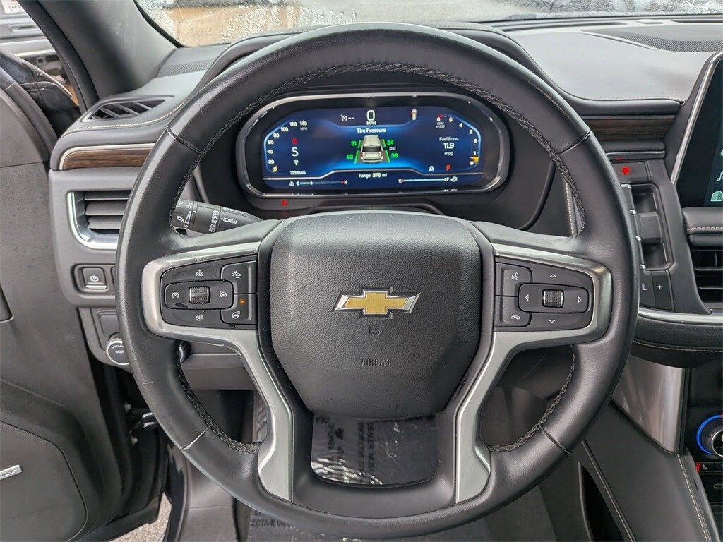 Thumbnail: 2023 Chevrolet Suburban - 23