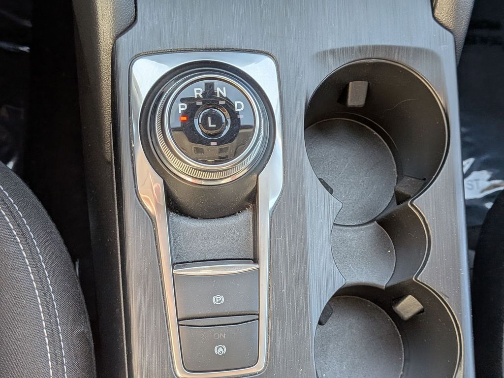 Thumbnail: 2025 Ford Escape - 18