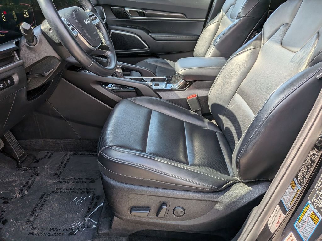 Thumbnail: 2025 Kia Telluride - 26
