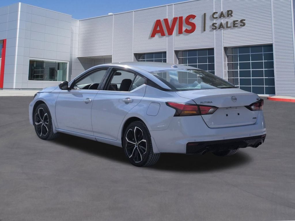 Thumbnail: 2025 Nissan Altima - 9