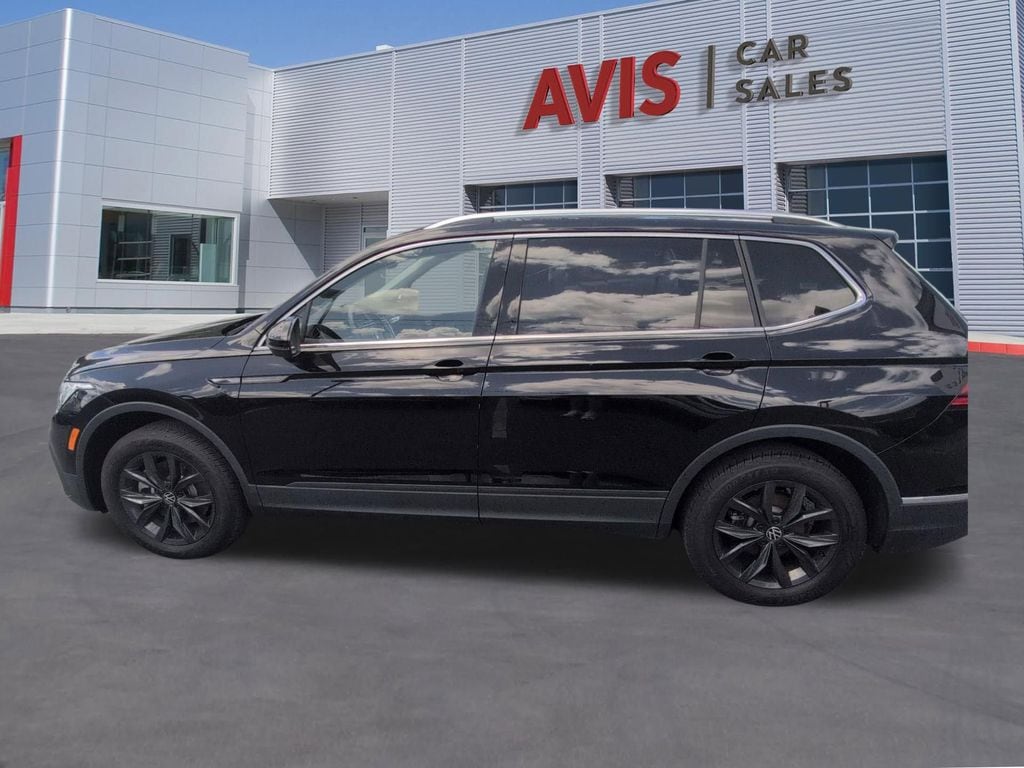 Thumbnail: 2024 Volkswagen Tiguan - 10