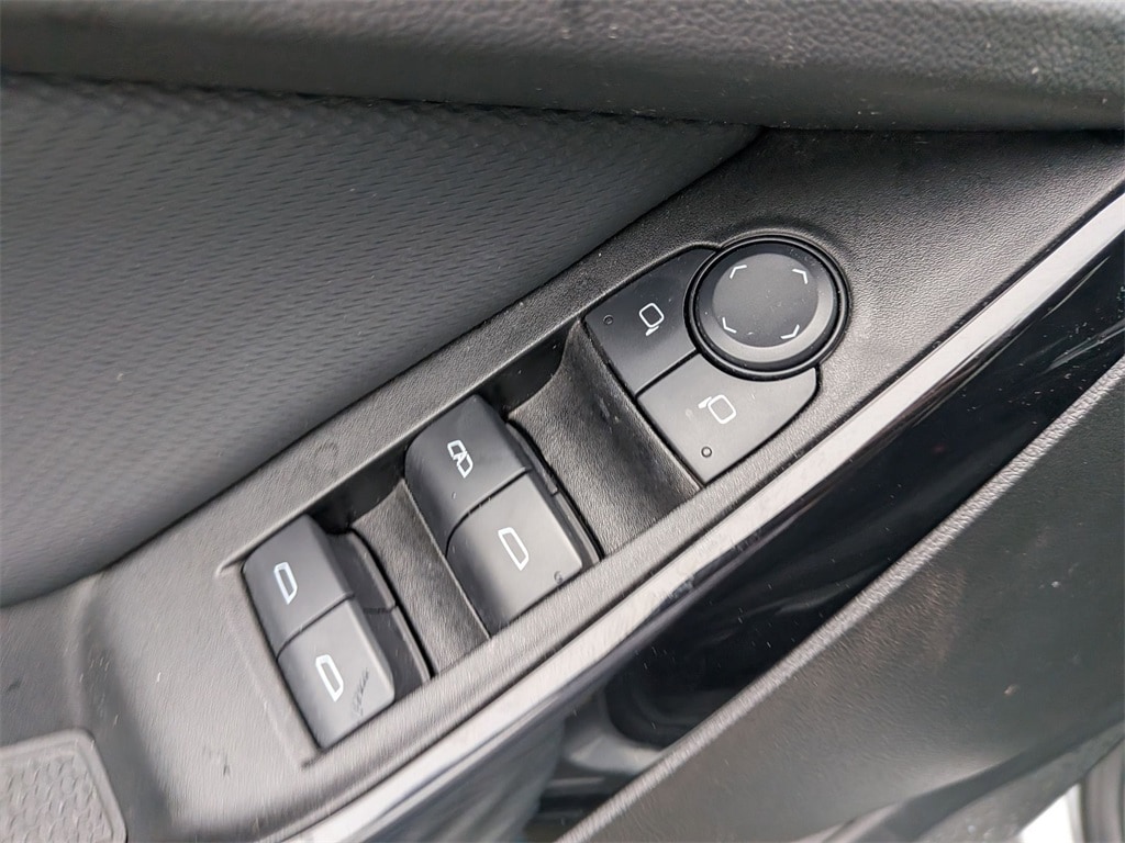 Thumbnail: 2025 Chevrolet Equinox - 13