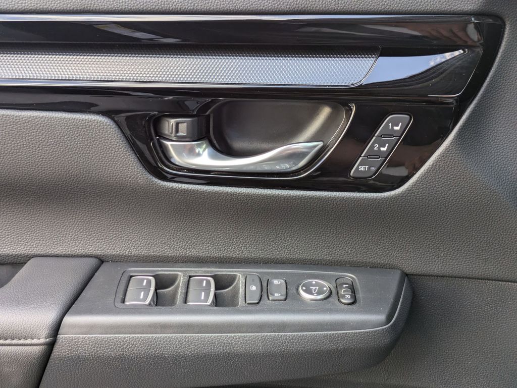 Thumbnail: 2025 Honda CR-V - 13