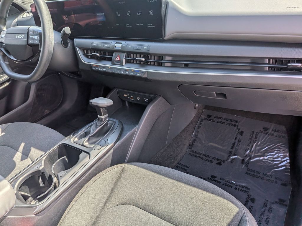 Thumbnail: 2025 Kia K4 - 31