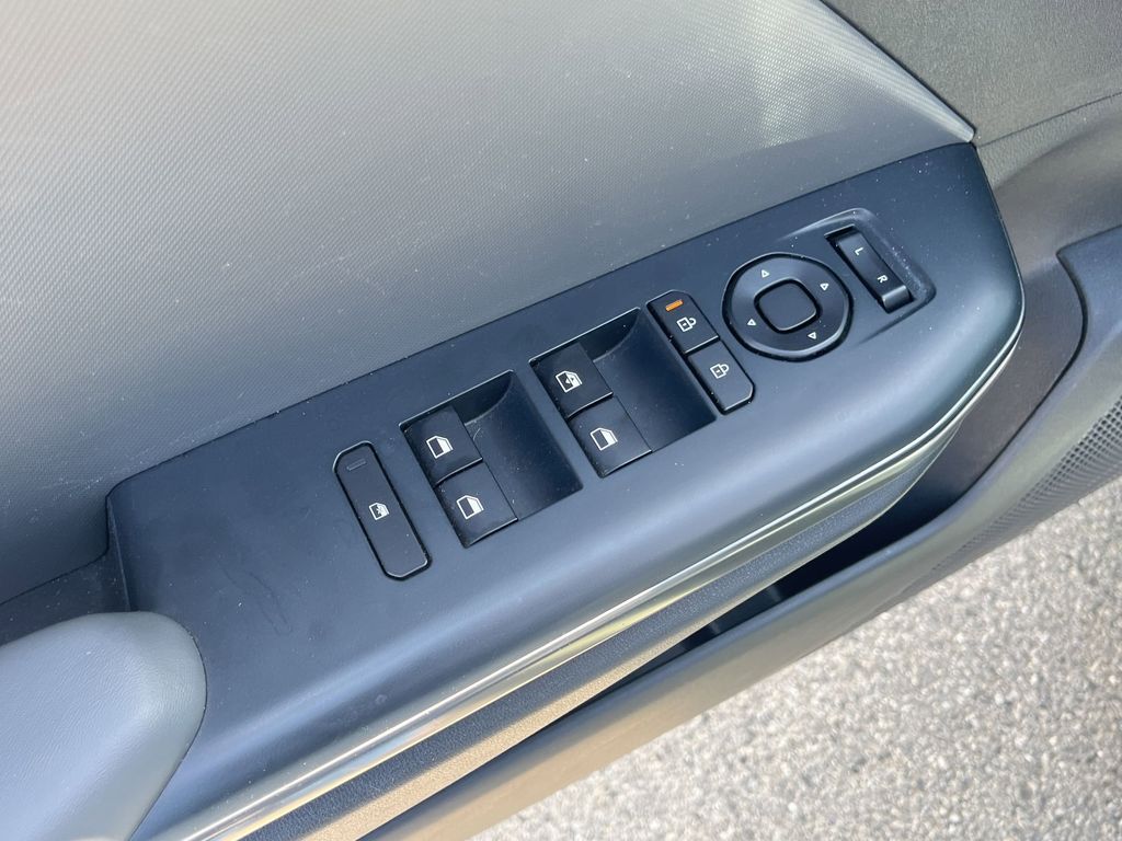 Thumbnail: 2025 Kia K4 - 13