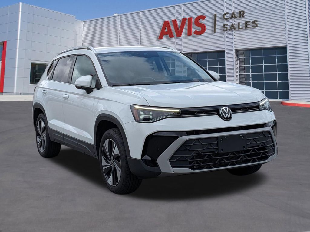 Thumbnail: 2025 Volkswagen Taos - 3