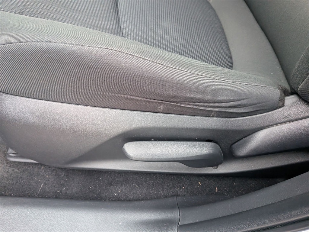 Thumbnail: 2024 Toyota RAV4 - 14