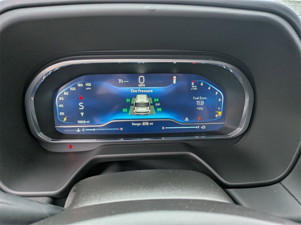 Thumbnail: 2023 Chevrolet Suburban - 16