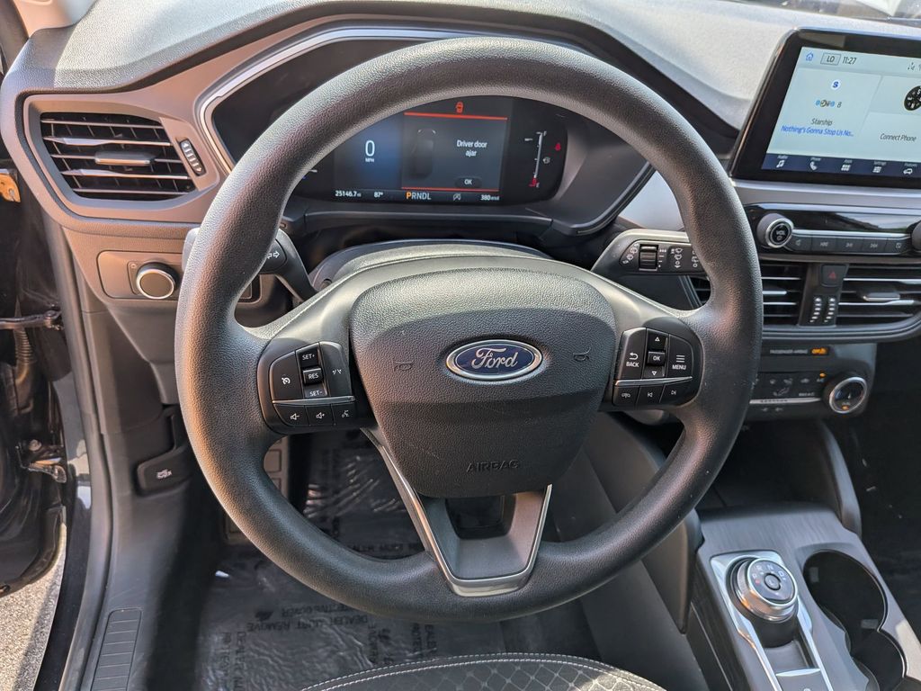 Thumbnail: 2025 Ford Escape - 21