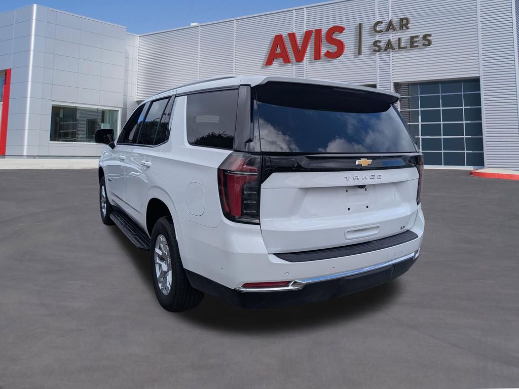 Thumbnail: 2025 Chevrolet Tahoe - 9