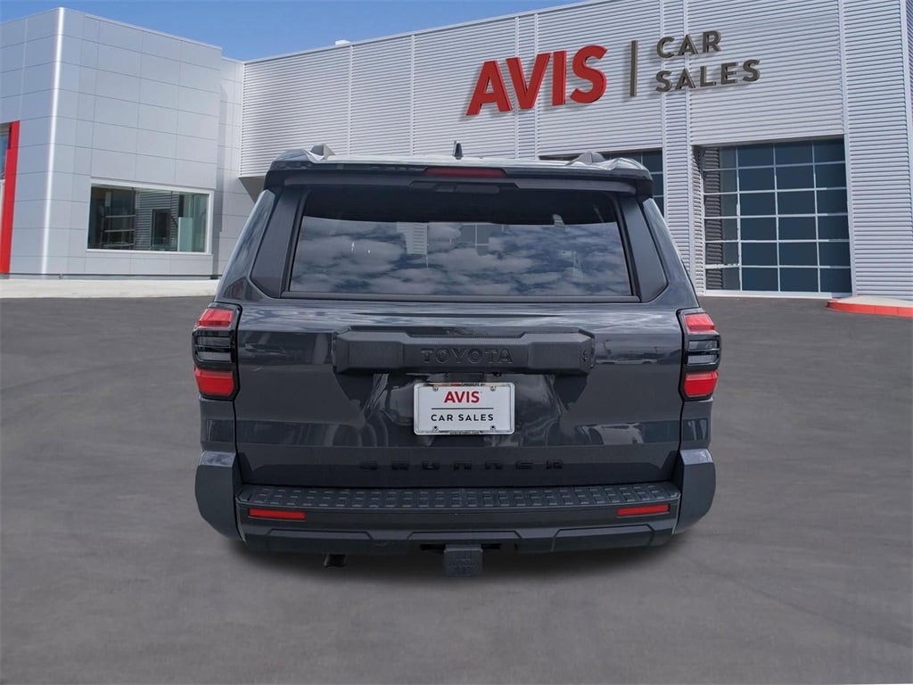 Thumbnail: 2025 Toyota 4Runner - 7