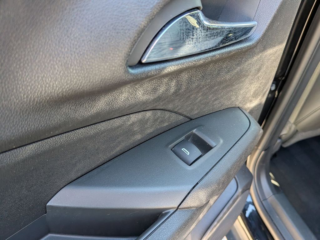 Thumbnail: 2025 Chevrolet Trax - 26