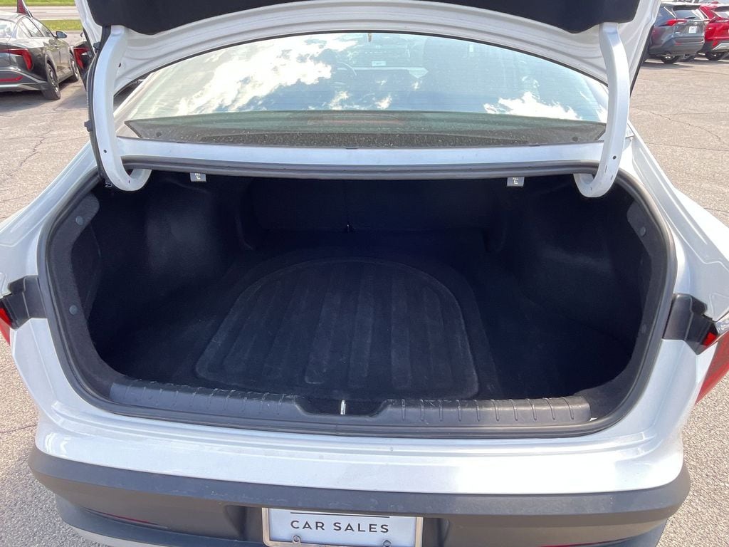 Thumbnail: 2025 Kia K4 - 29