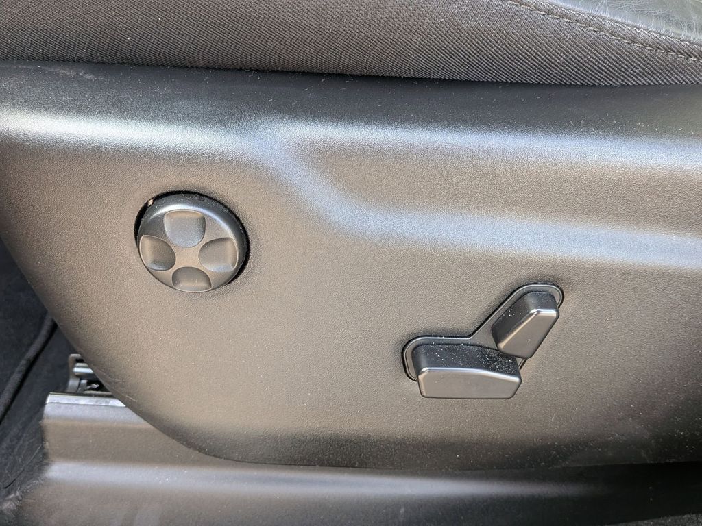 Thumbnail: 2025 Dodge Durango - 14