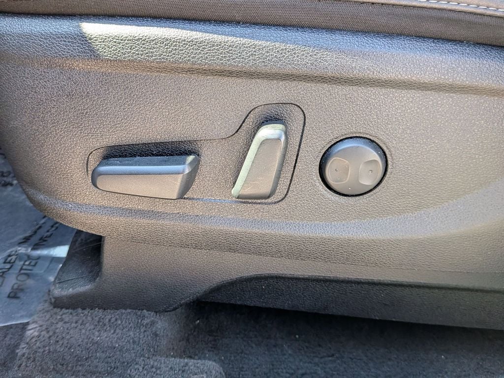 Thumbnail: 2025 Kia Telluride - 14