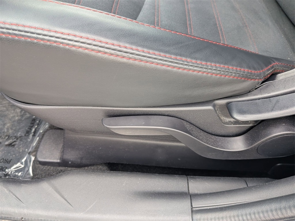 Thumbnail: 2024 Mitsubishi Outlander Sport - 14