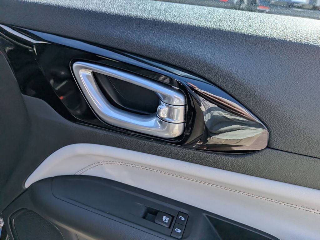 Thumbnail: 2025 Jeep Compass - 29