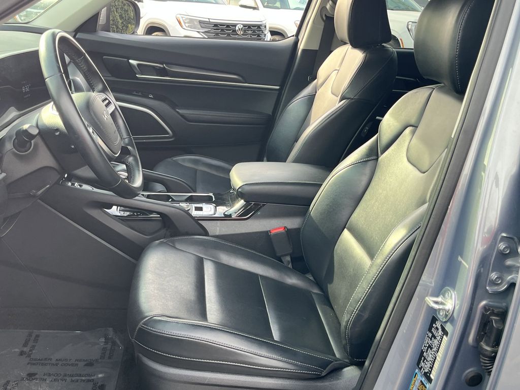 Thumbnail: 2025 Kia Telluride - 24